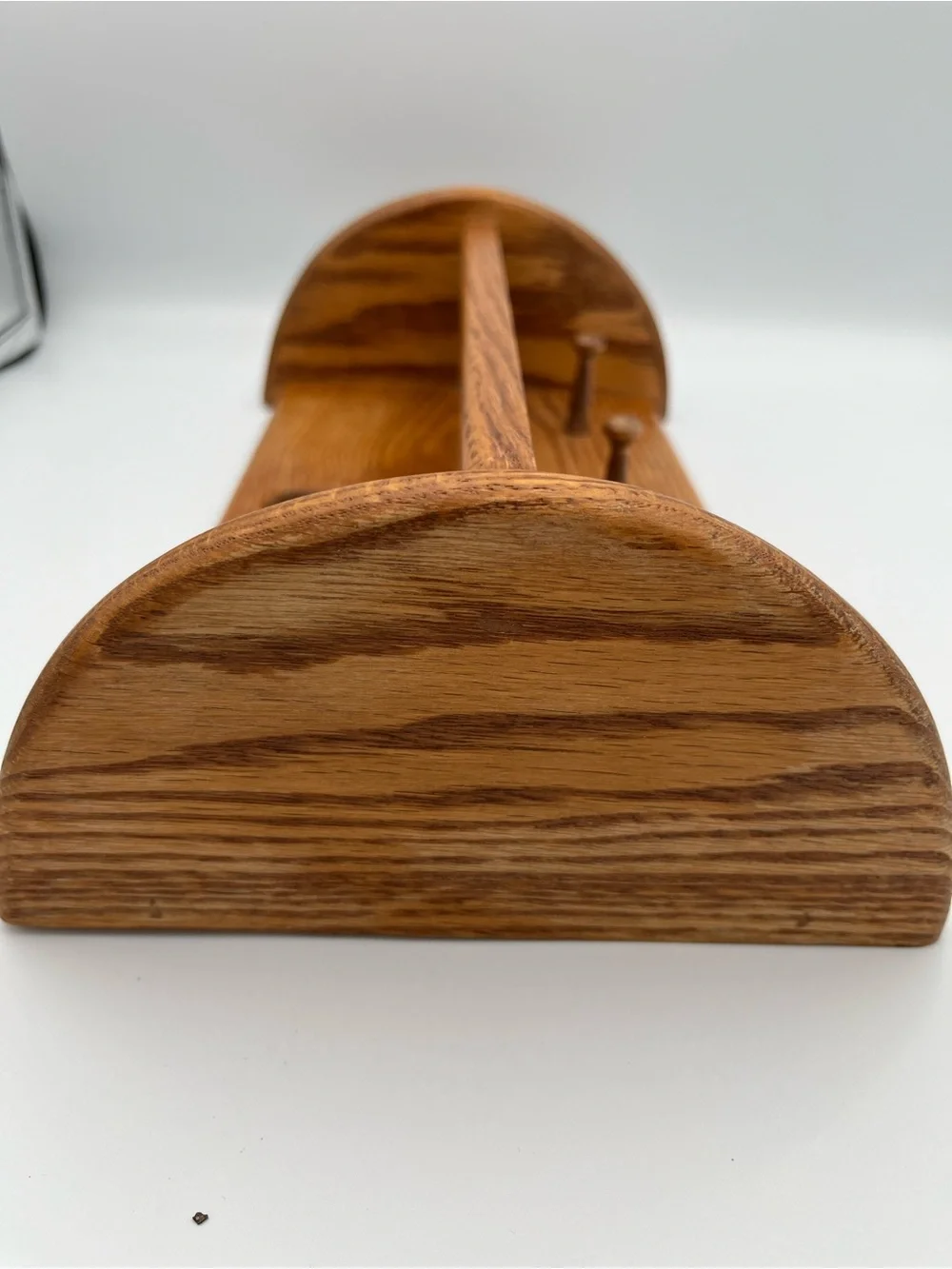 Vtg Oak Wall Shelf Heart Cutout Pegs Country Farmhouse Cottagecore Rustic 12X7”